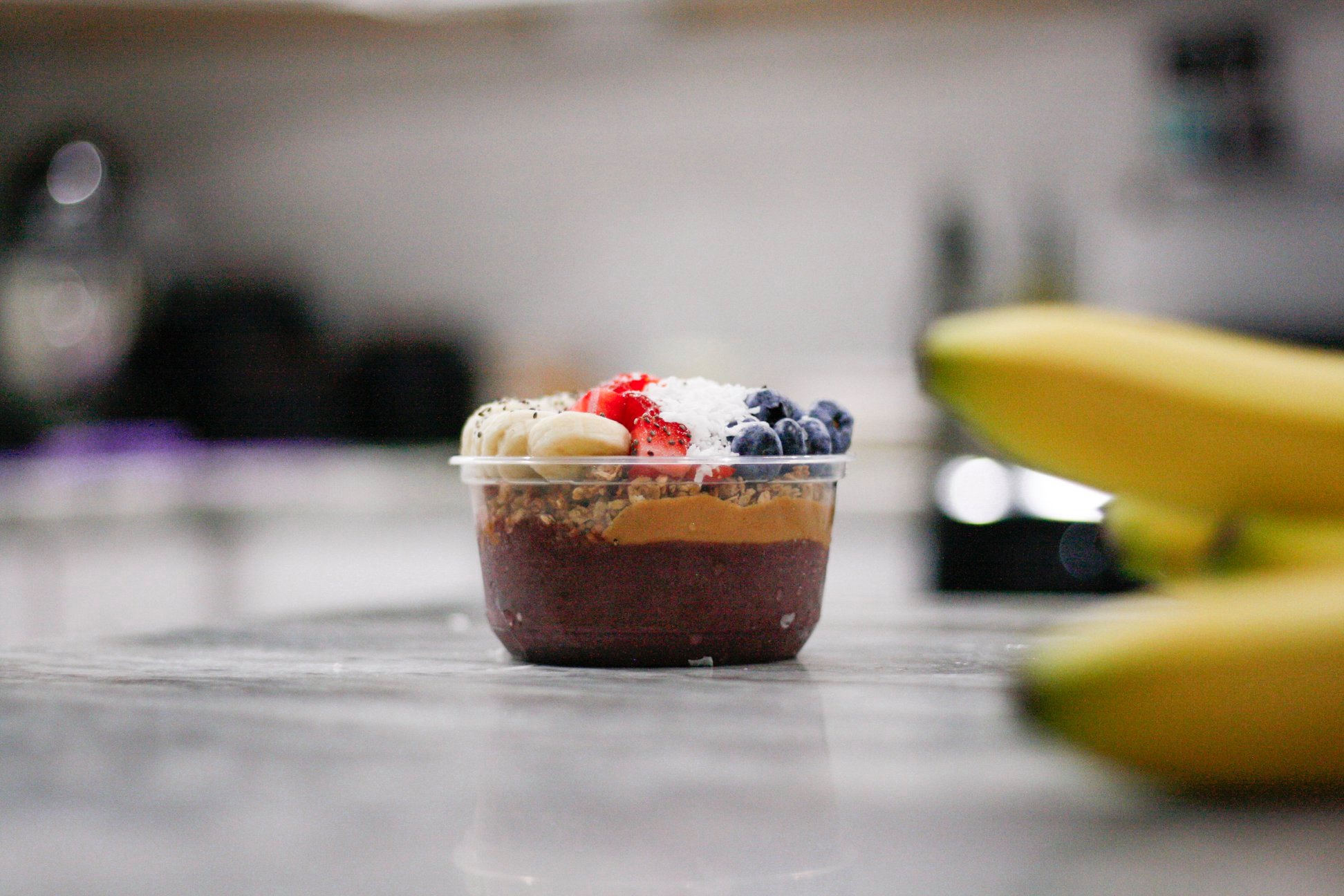 100848194_10151518112199984_937512741340446720_n Oola Bowls</p>
<p>Açai berry and oatmeal bowls, perfect for breakfast, lunch, or dinner! Açai is a Brazilian super fruit rich in antioxidants and touted for its many health benefits, and is quite tasty when paired with an assortment of fruit, nuts, or drizzles, or on its own.