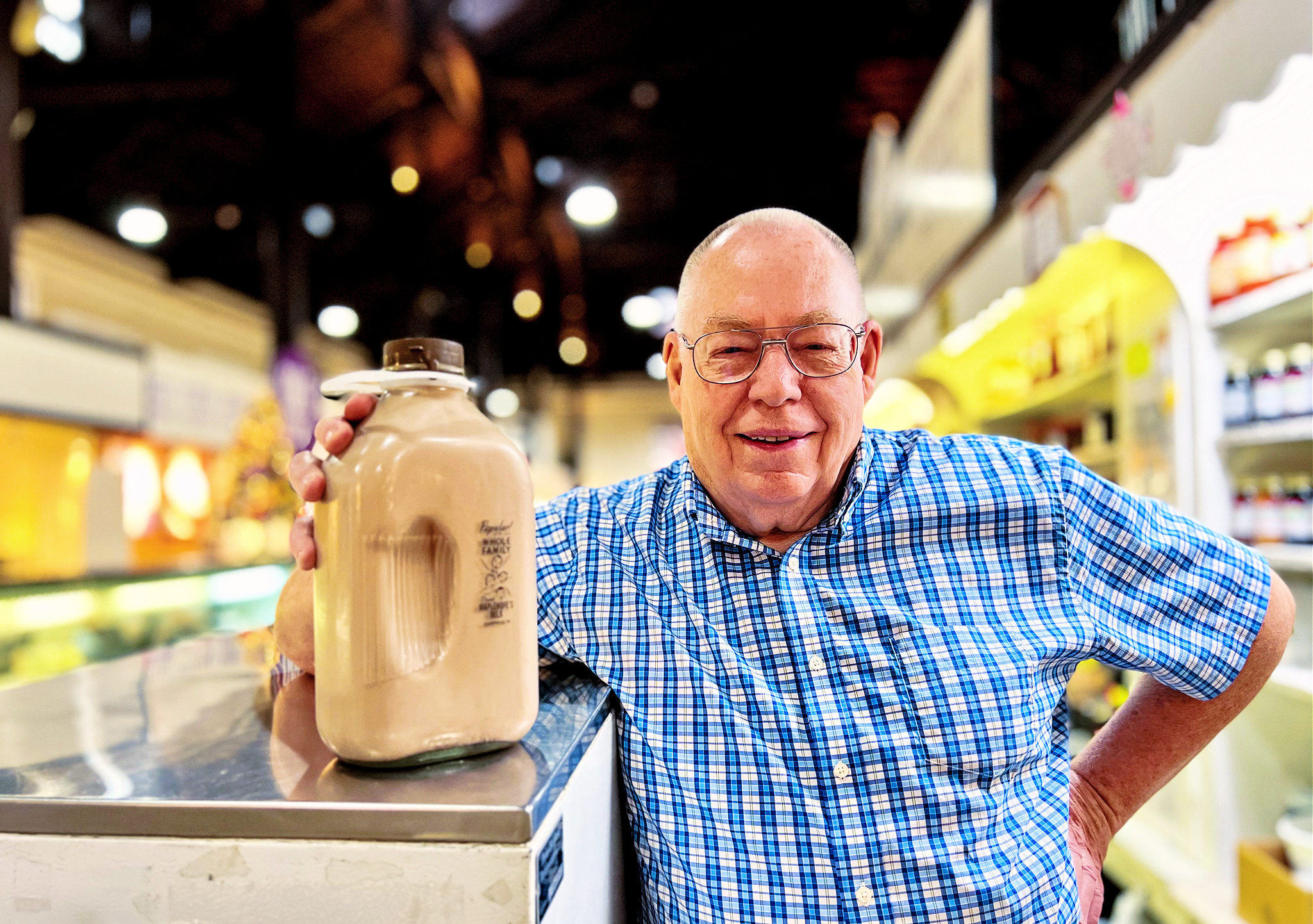 343730679_1240370756590368_3070526704799975029_n Maplehofe Dairy