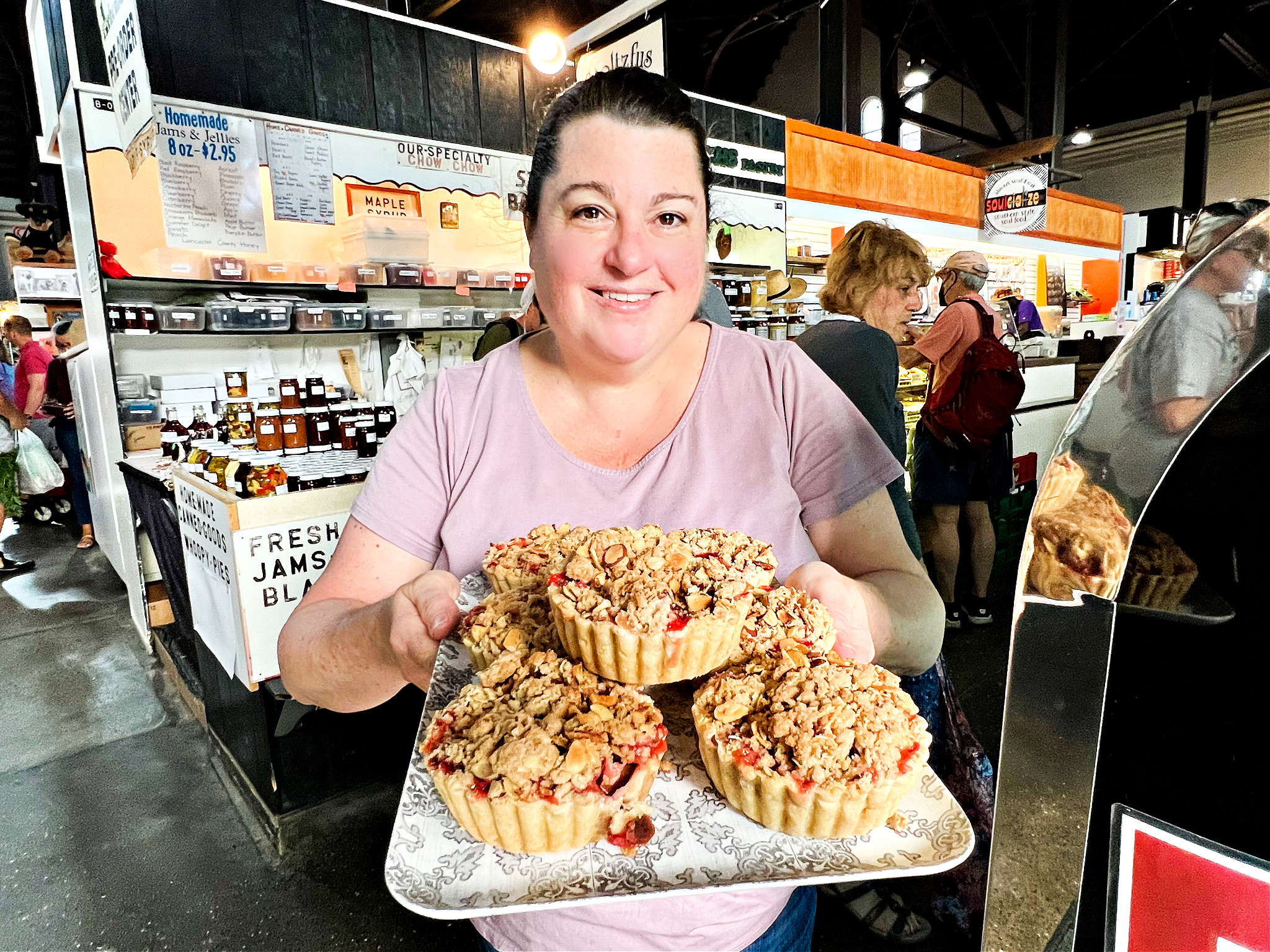 350136314_267864815757838_6244431548843248021_n The Goodie Shoppe</p>
<p>Chef Craig Cumpston and his wife, Holly, offer seasonally crafted salads, plus an assortment of soups, quiches, sandwiches, veggie patties, entrees, dips, freshly baked pastries, and desserts. Their foods are made from scratch using fresh, quality ingredients – many of which are sourced from their Market neighbors. Made in abundance each week since 2001, Craig and Holly are proud to share the most delicious product they are capable of delivering!