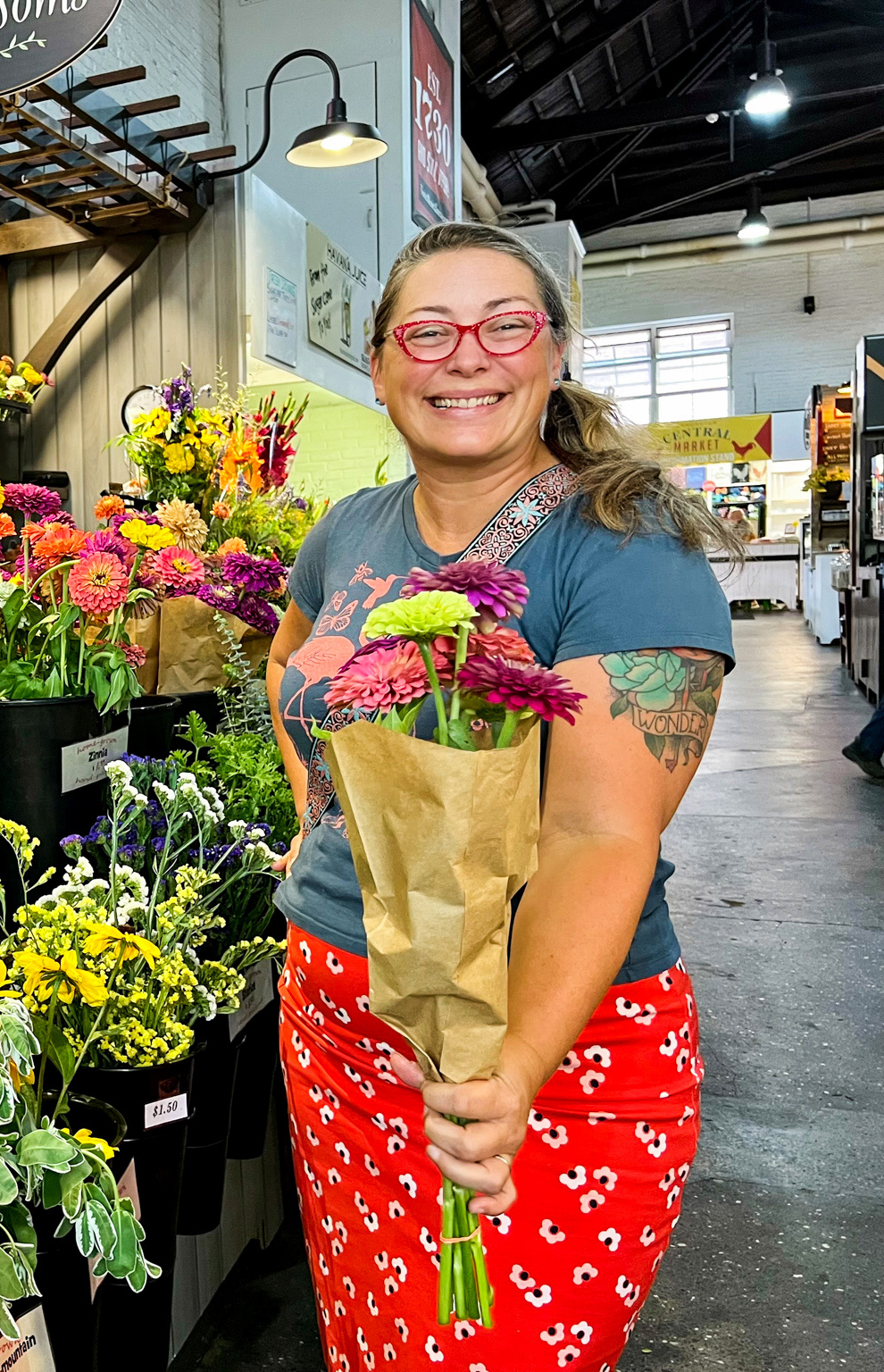 flowers-crop Inspirational Blossoms Each week, John and Anna Beiler fill their stand with beautiful fresh and field cut flowers from their eastern Lancaster County farm. In addition to their varieties of seasonal stems, the Beiler’s also offer select house plants, herbs, vegetables, and succulents to be used as starter plants in home gardens. If you’re on the hunt for flowers, you can pick a single stem, a bunch, or a pre-made bouquet.